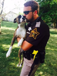 Unwanted Dog Abandoned in Park Finds a Home with the Cop Who Rescued Her